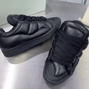 Black Quilted Men's Sneakers